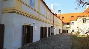 Loreta Praga