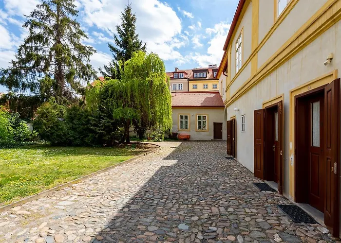 Loreta 3* Prag