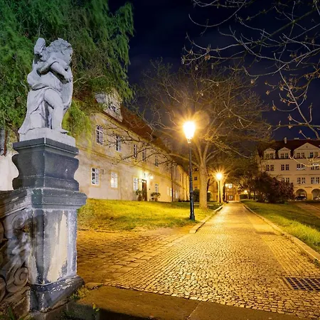 ホテル ロレタ 3*